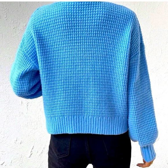 NWOT Essnce Appliques Drop Shoulder Duster
Cardigan - Picture 5 of 5